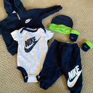Nike Baby Set